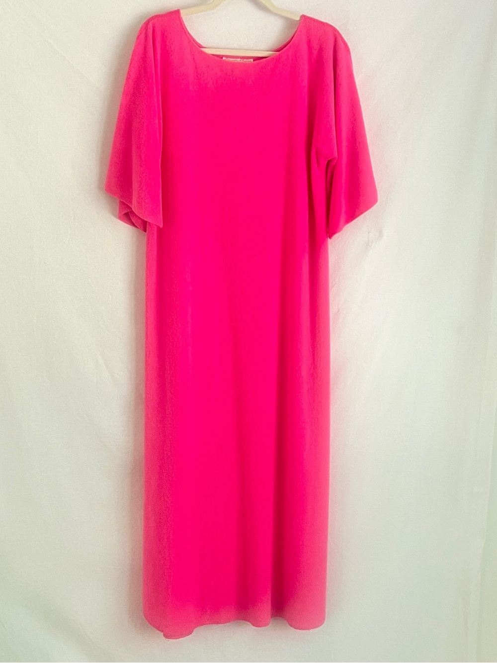 Vintage Lucie Ann Elizabeth Arden Hot Pink Terry Maxi Caftan Dress Resort Glam